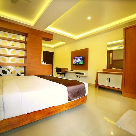 Qik Stay @ S.K. Continental Mysore Bagian luar foto