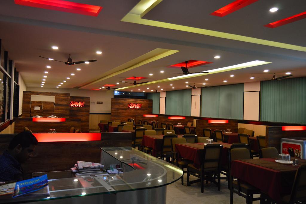 Qik Stay @ S.K. Continental Mysore Bagian luar foto