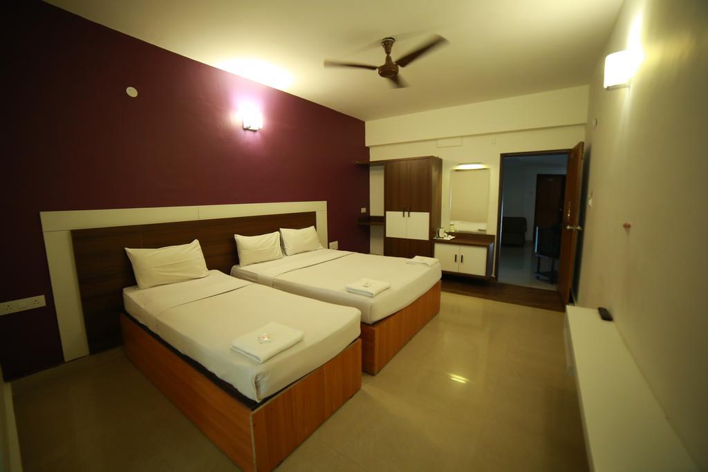 Qik Stay @ S.K. Continental Mysore Bagian luar foto
